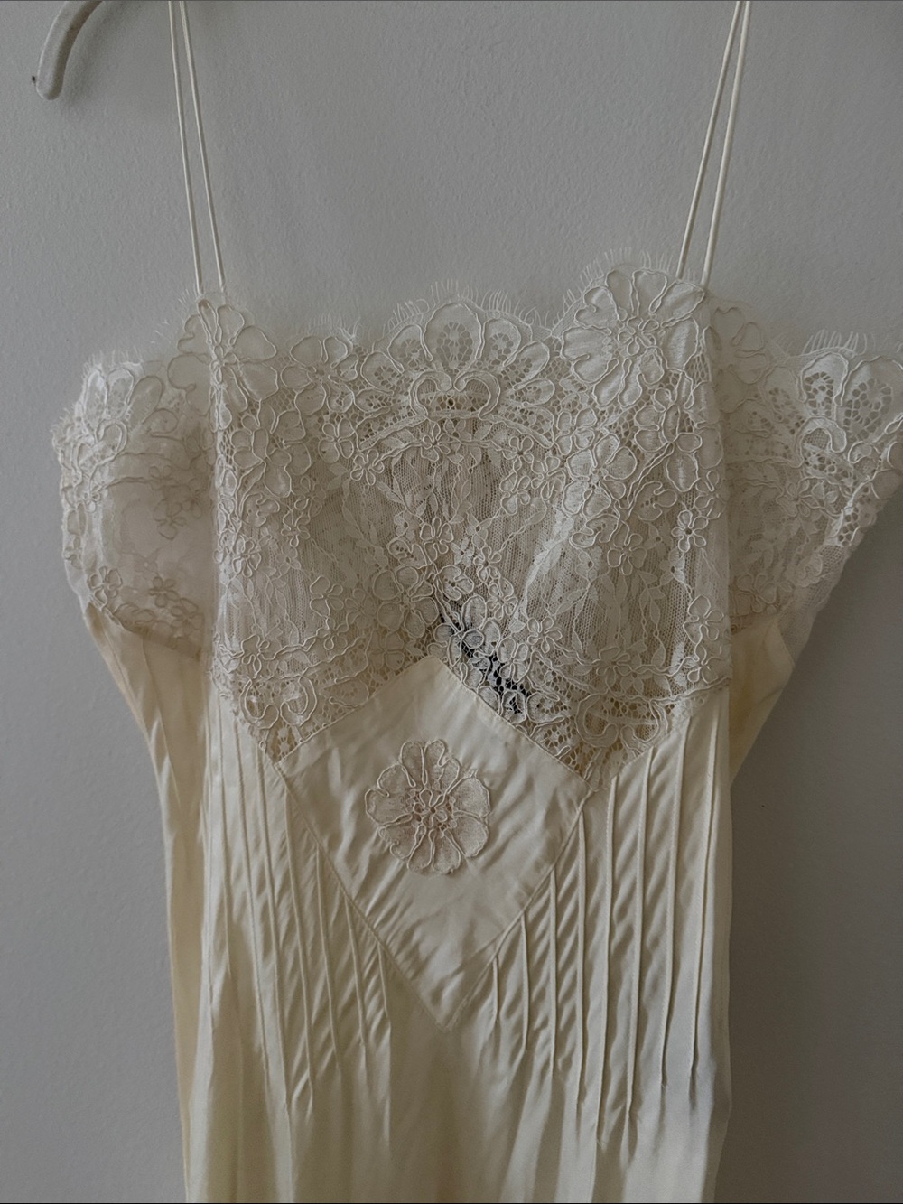 Zara viral Lace-Trim Satin Slip Dress — Ivory - Picture 4 of 8
